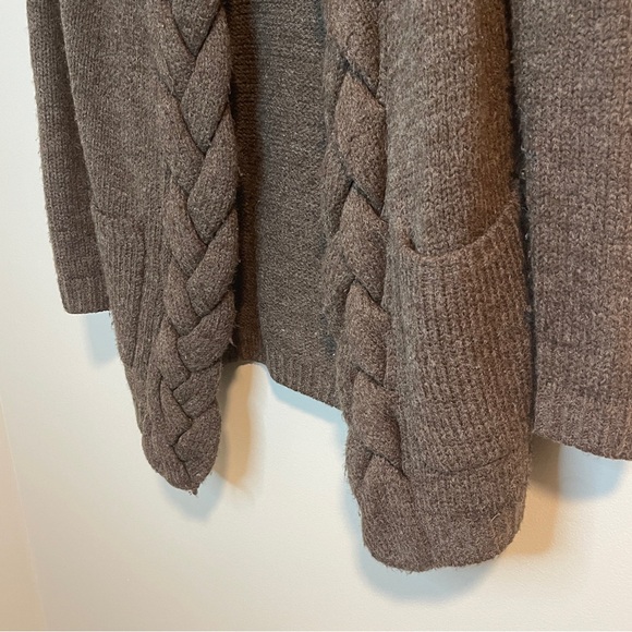 Cynthia Rowley Brown Cable Knit Open Front Cardigan Wool Blend Size Medium - Picture 2 of 6